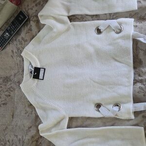 Women's White Crew Neck Sweater
